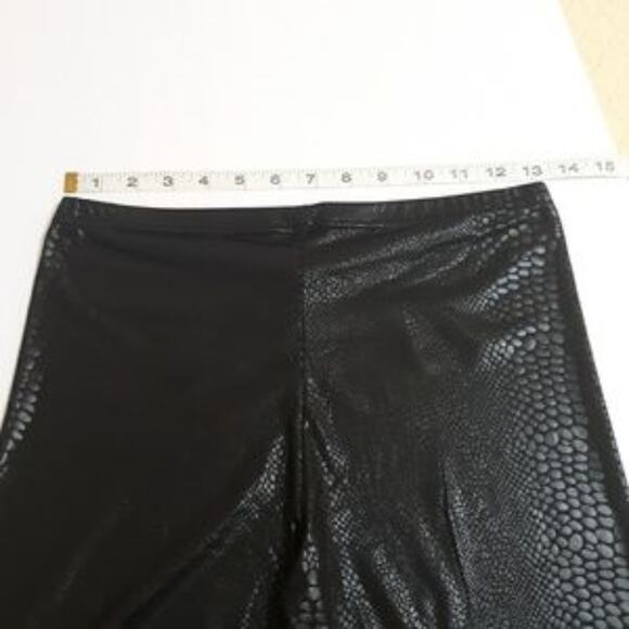 Hallhuber reptile print leggings sz L stretchy minimalist contemporary - Picture 2 of 7